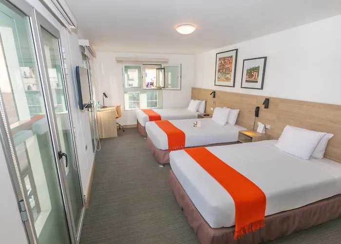 Casa Andina Standard Plaza 3*