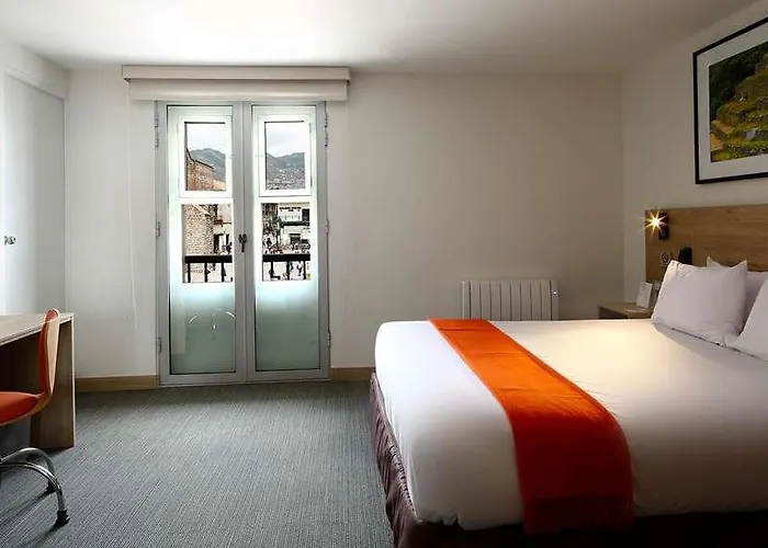 Hotel Casa Andina Standard Plaza 3*