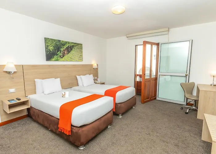 Casa Andina Standard Plaza 3*